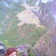 Vista de la subida al Wayna Picchu y el templo al fondo 