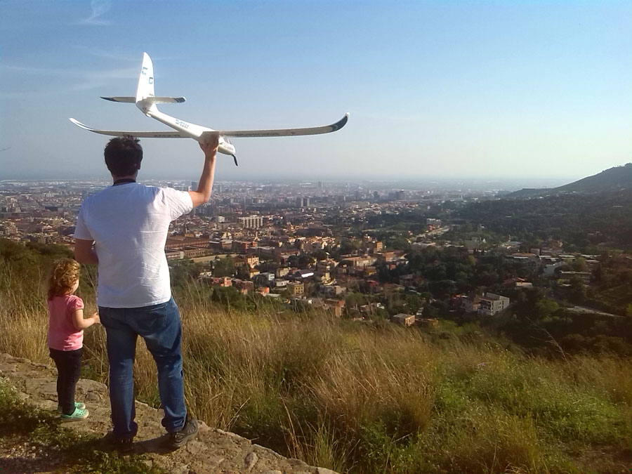 Viendo volar aviones 
