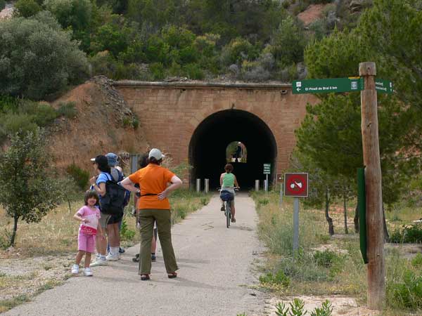 Inicio de la ruta en el Pinell de Brai 