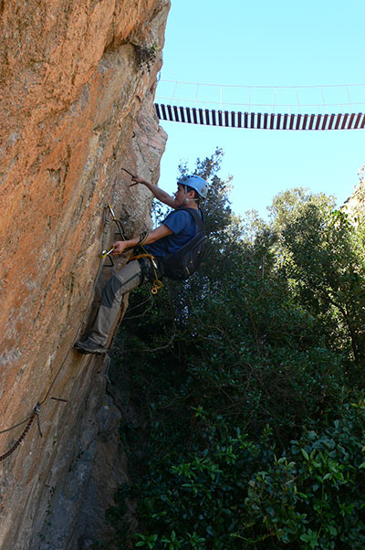 Salida desplomada de la Torre 
