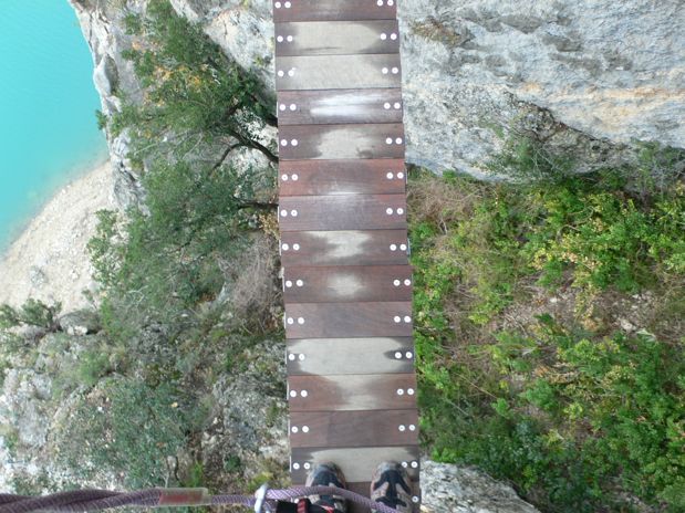 Cruzando el puente 