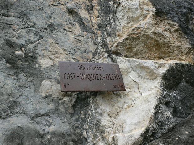 Cartel indicador de la ferrata 