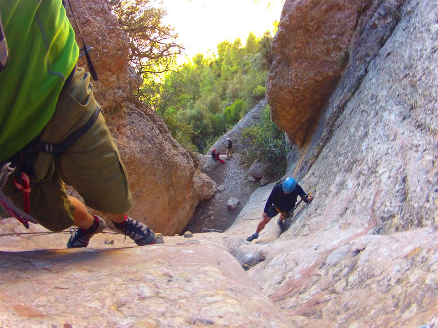 Segundo resalte -cascada equipada con presas- 