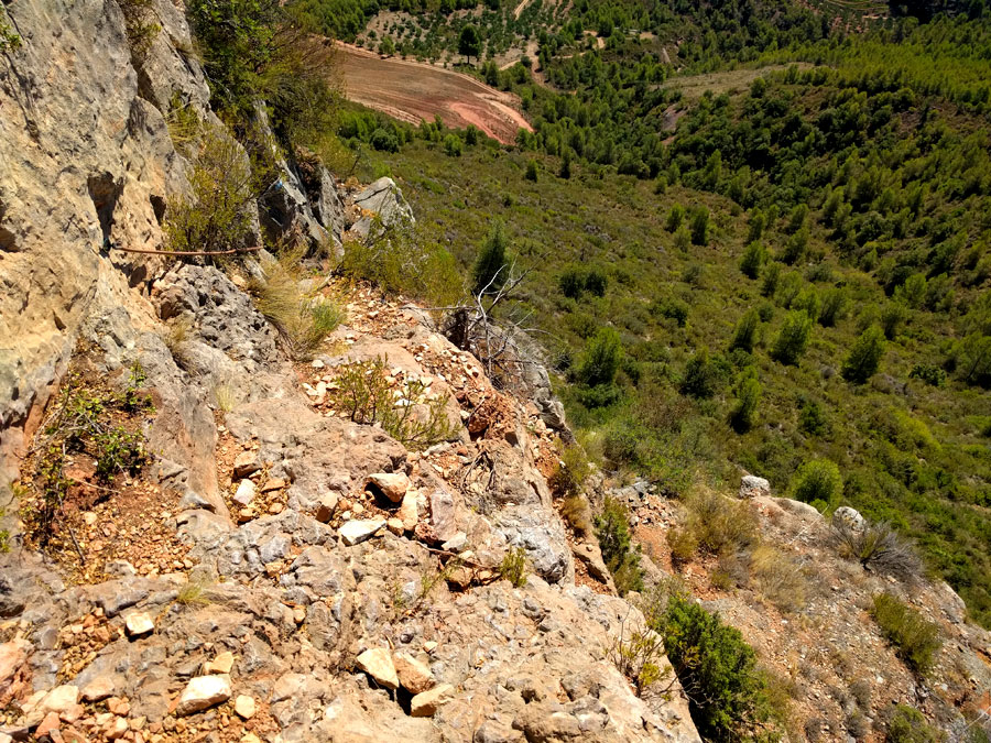 Giro a la derecha asegurado con un pasamanos 