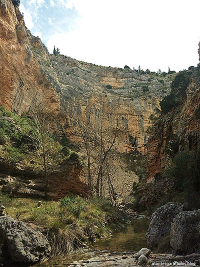 Hocino del río Radón 