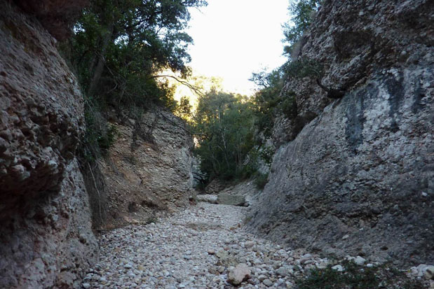 Zona a pata pasadas las dificultades (© Miguel Valle) 