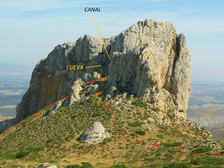 Peña de Herrera II desde la cima principal 