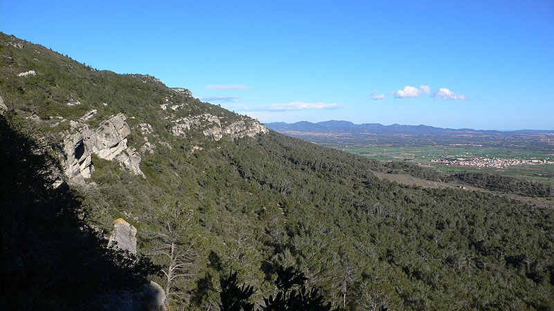 Vistas del risco desde la primera faja de la vía ferrata 