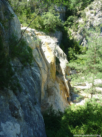 La cascada desde el muro (© Montañismo para todos) 
