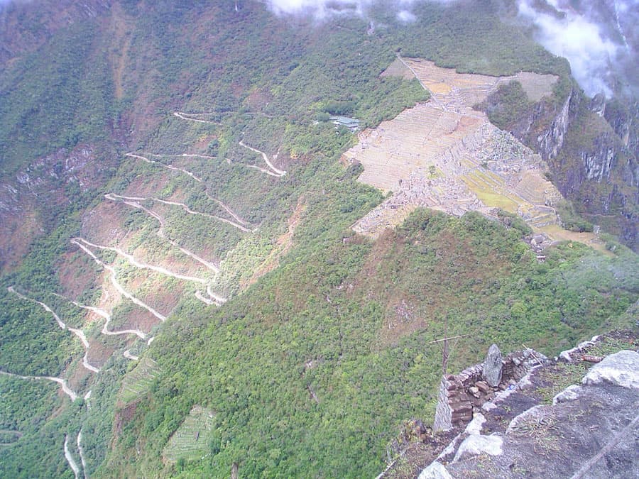 Vistas de Machu Picchu desde la cima del Wayna Picchu 