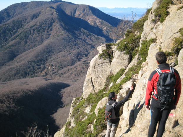 Buscando el mejor camino de regreso. A veces la senda es perdedora