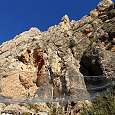 Pasando junto a les Coves del Salnitre 