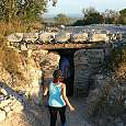 Entrando a las trincheras dels Tossals 
