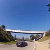 Puente de la carretera de les Aigües sobre la carretera al cementerio de Collserola / Ruta en Bici El balcón de Barcelona, la carretera de les Aigües 