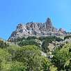 Inicio del camino de aproximación con vistas directas a nuestro objetivo / L
