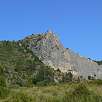 Desde el parking vemos la pared del Aventador donde está la ferrata / L