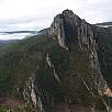 Vistas a los escarpados de la ermita de Santa Quitèria / Cast Urquiza Olmo 