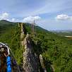 Vista de lo que nos espera -en la torre de alta tensión empieza la tercera parte- / Cresta Sobrón 