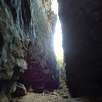 En el fondo de la grieta entra poca luz / Grau Avencs de la Febró 