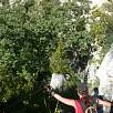 Bajamos escalonadamente ayudados de antiguas instalaciones / Grau dels Boigs 
