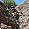 Subiendo con la ayuda de la cadena - La cadena ha sido desequipada en 2011 / Roca Petanta, el Mal Pas y la Mola 