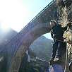 Final de la vía con el puente Napoleón sobre nuestras cabezas / Pont Napoleon 