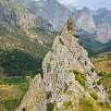 Vista atrás a la aguja Pica del Castro / Valdeón | Picos de Europa 