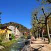 Aparcamos junto a la Oficina de Turismo de Ribes de Freser -a tocar del río- / Roca de la Creu | Castell de Segura 