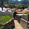 Vista atrás en las escaleras / Roca de la Creu | Castell de Segura 