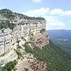 Riscos de Tavertet - La ferrata discurría entre la parte roja y la blanca a media altura del risco - / Tavertet 