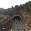 Vías de tren R4 - al otro lado está la estación de Castellbell i el Vilar- / Turó de l