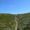 Empezamos la bajada hacia Montelhó / Ruta a pie Camí dels Bons Homes 