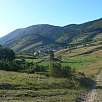 El pequeño pueblo de Comús nos espera para dormir / Ruta a pie Camí dels Bons Homes 