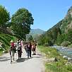 Compartiendo camino con las mulas la mejor opción para convencer a los más pequeños para pasear. / Ruta a pie Grande Cascade | Gavarnie 