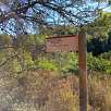 Indicador -por aquí regresaremos- seguimos por la pista ancha / Ruta a pie Graus de la Vilella Alta 