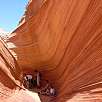 Al mediodía esta es la única sombra que encontramos / Ruta a pie Coyote Buttes | The Wave 
