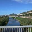 Salimos del Parc Fluvial del Besòs por el Passeig de Santa Coloma 