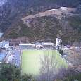 Bajamos con vistas al campo de futbol 