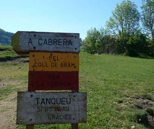 St. María de Cabrera por la Serrica