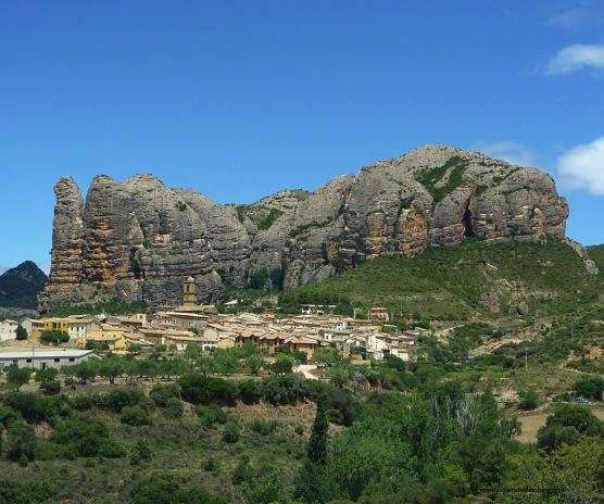 Mallos de Agüero