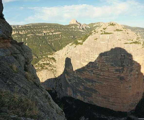 Peña Amán
